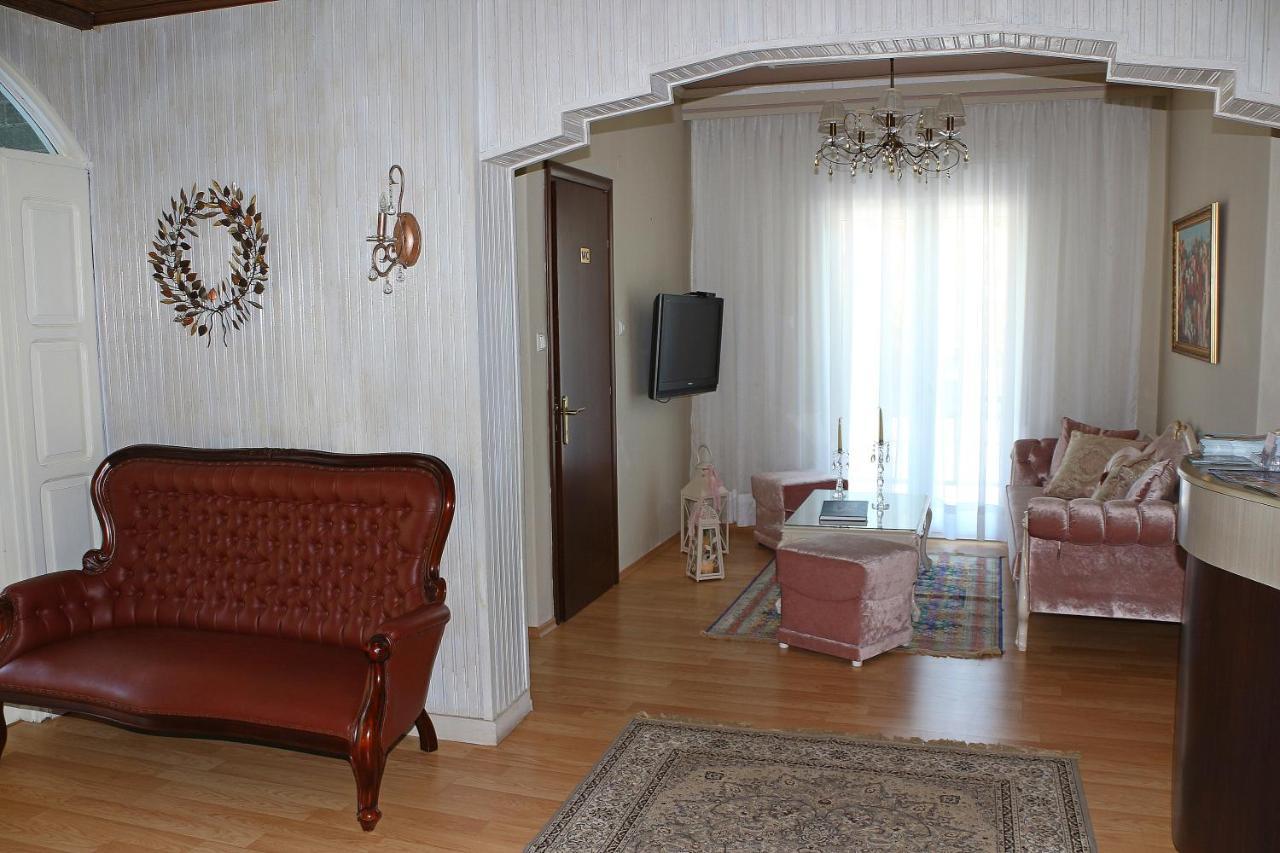 Kristal Hotel Prínos Eksteriør bilde