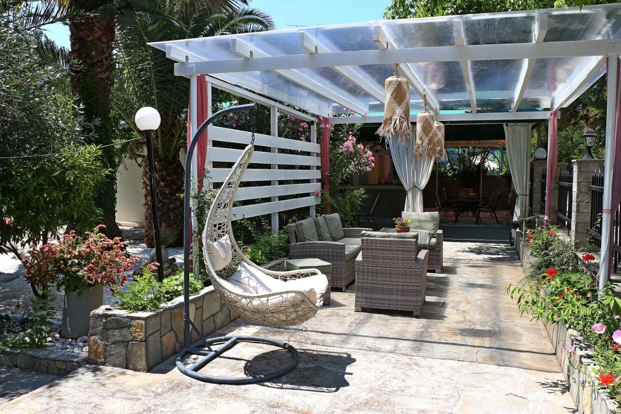 Kristal Hotel Prínos Eksteriør bilde